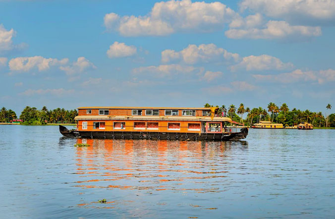 houseboats